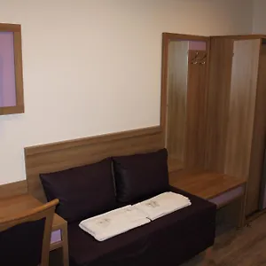 slamba-hostel-augsburg.getmunichhotels.com/